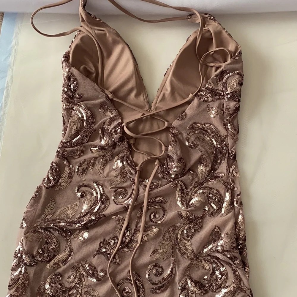Dress - Picture 2 of 2